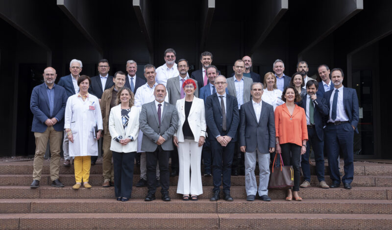 Navarra reúne a más de 30 de responsables sanitarios de seis CCAA para abordar los retos de la Medicina de Precisión